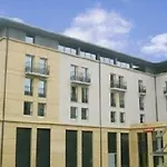 Residhome Lorraine Lägenhetshotell 3*