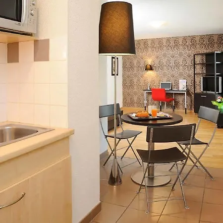 Residhome Lorraine 3* מץ