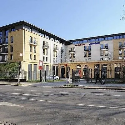 Residhome Lorraine Apart Otel Metz