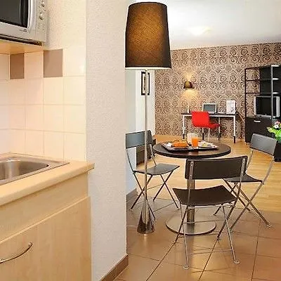 Residhome Lorraine Apart Otel Metz